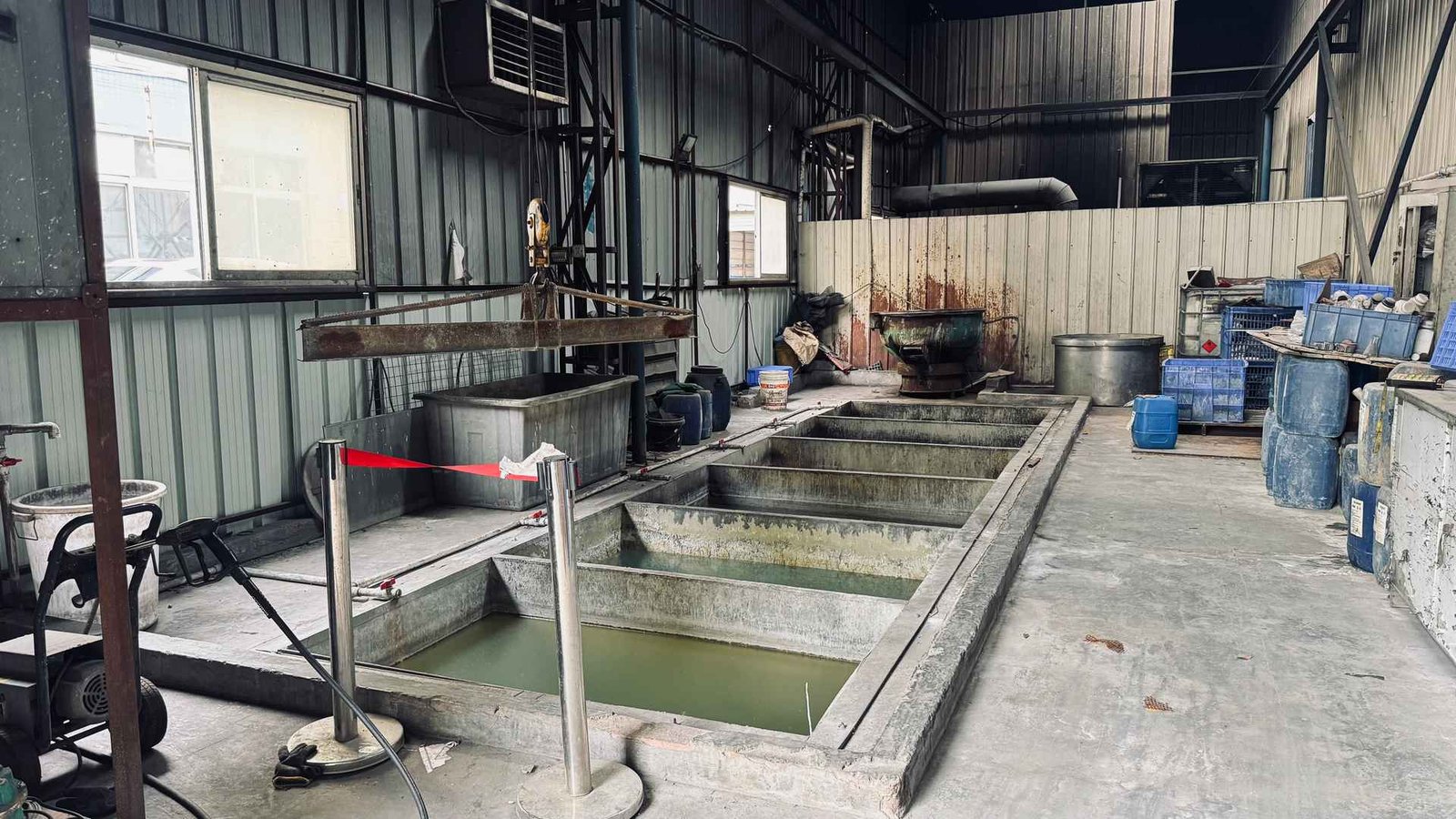 Hardware surface treatment galvanizing line