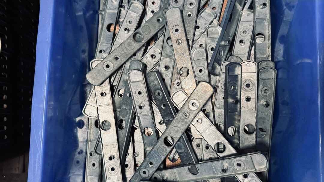 Semi-finished transmission rods showing factory customization capability