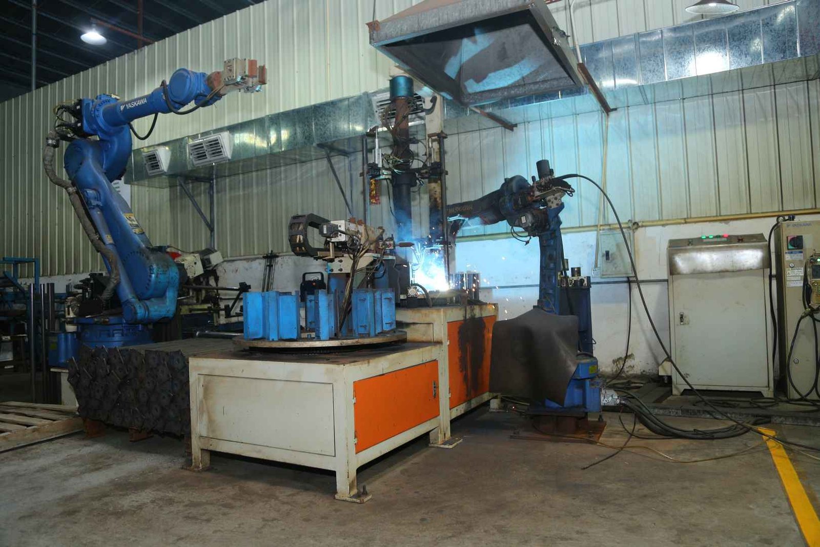 CNC machining and drilling center for hardware components